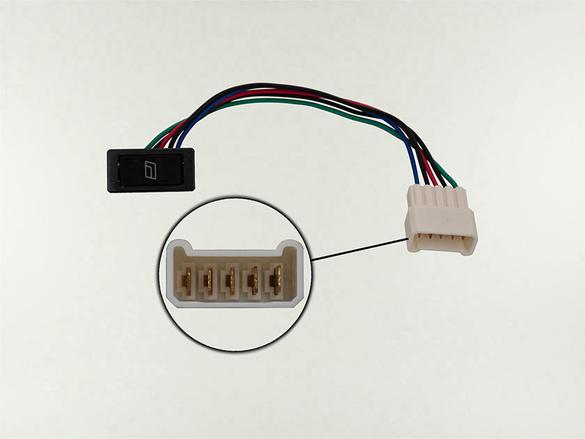 Control Sencillo Universal 5 Pines C/arnes C/luz Verde - clave 0050101