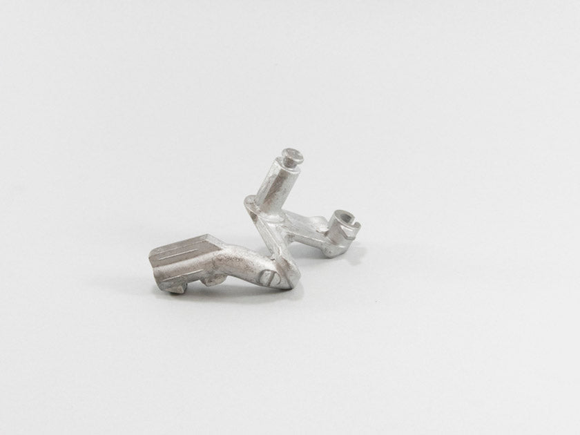 Gatillo Chevrolet para Manija Silverado 2007 Izquierdo - clave 4120101