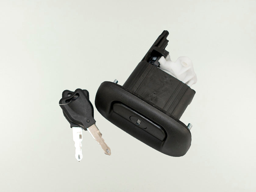 Cajuela Nissan Platina/ Renault Clio 02-10 - clave 6150121