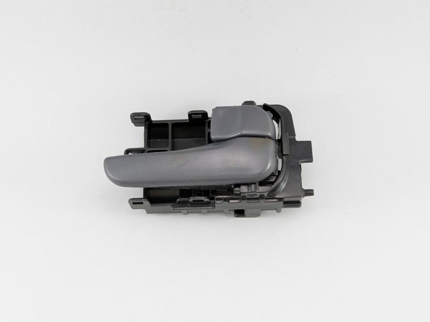 Manija Nissan Sentra Delantera/ Trasera Derecha 2000-2006 - clave 6170128